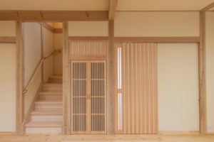 杉柱_つくばで高性能住宅ならベースポイント